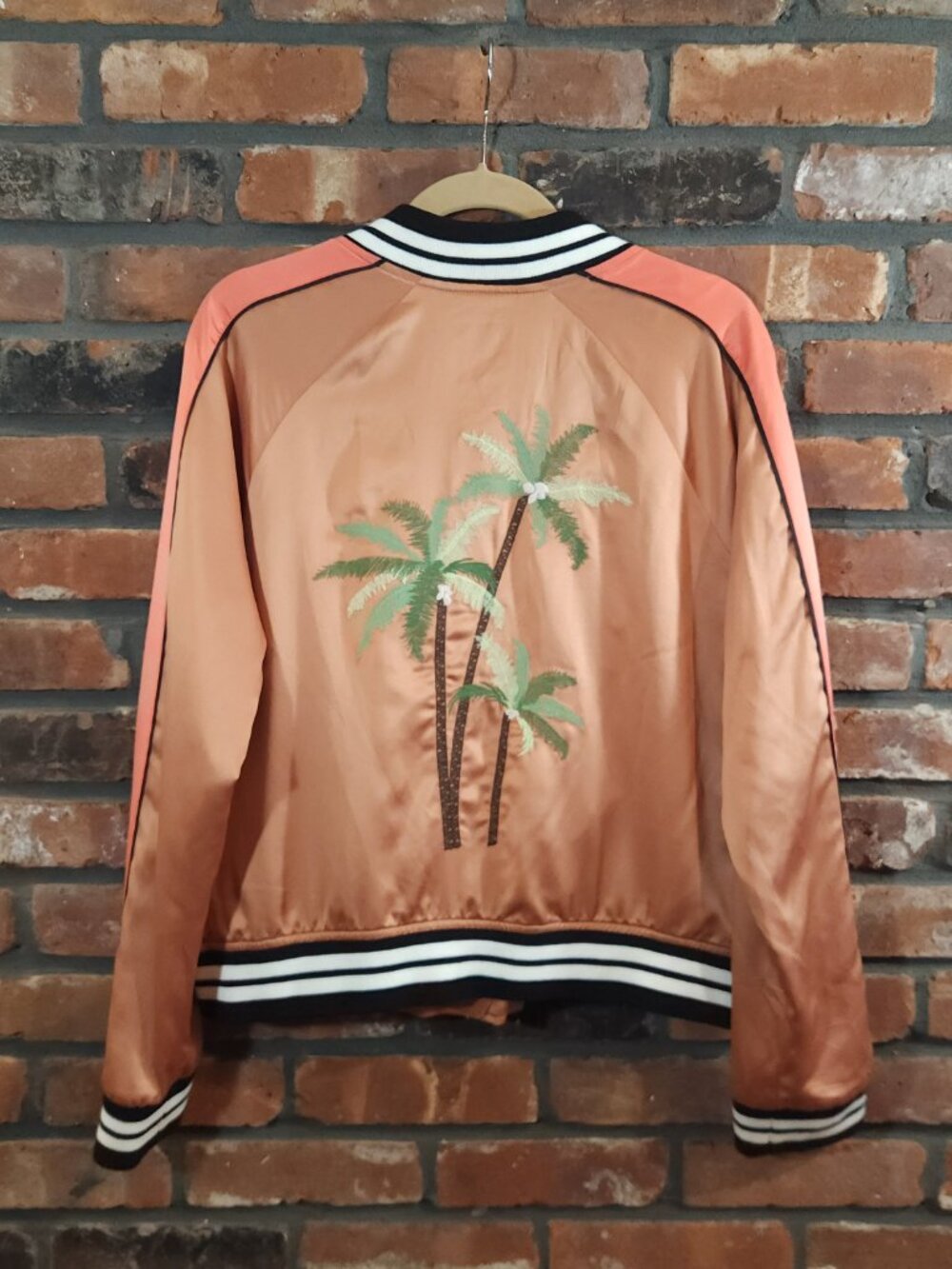 Mossimo Supply Co. Retro Embroidered Floral Satin Bomber Jacket Y2K Women's L - Picture 5 of 7